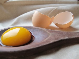 blog-eggs-in-spoon